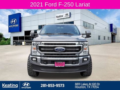 Used 2021 Ford F250 Lariat w/ Lariat Ultimate Package AWD/4WD image 2