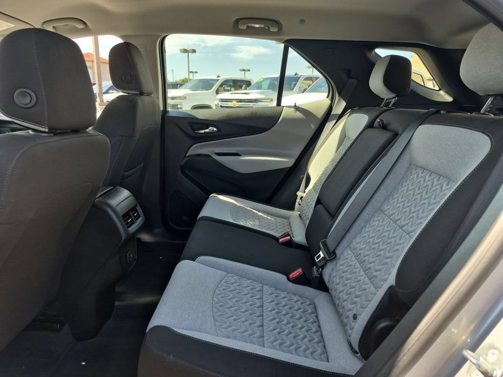 Used 2024 Chevrolet Equinox LS FWD image 25