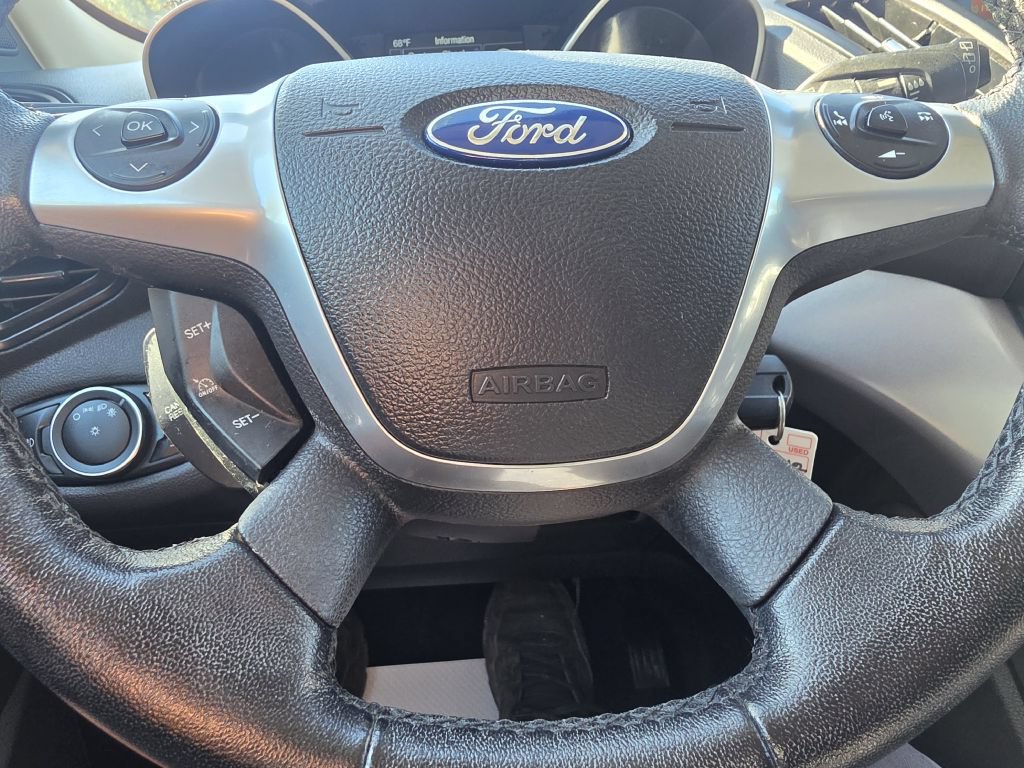Used 2015 Ford Escape SE w/ Equipment Group 201A AWD/4WD image 12