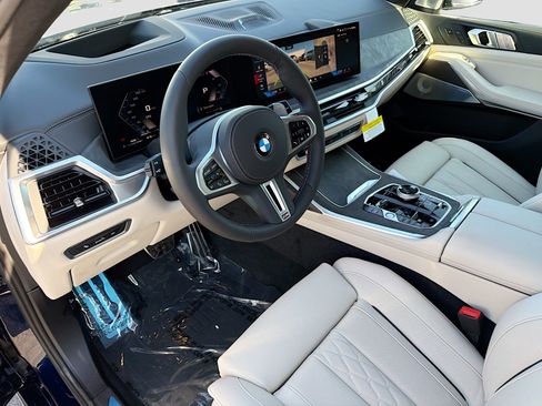New 2027 BMW X7 M60i AWD/4WD image 25