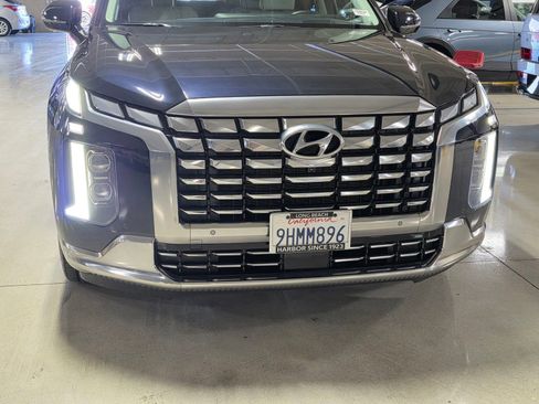 Used 2024 Hyundai Palisade Calligraphy image 9