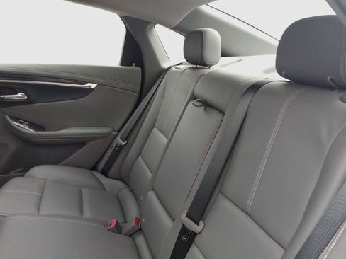 Used 2017 Chevrolet Impala LT w/ Leather Package image 25