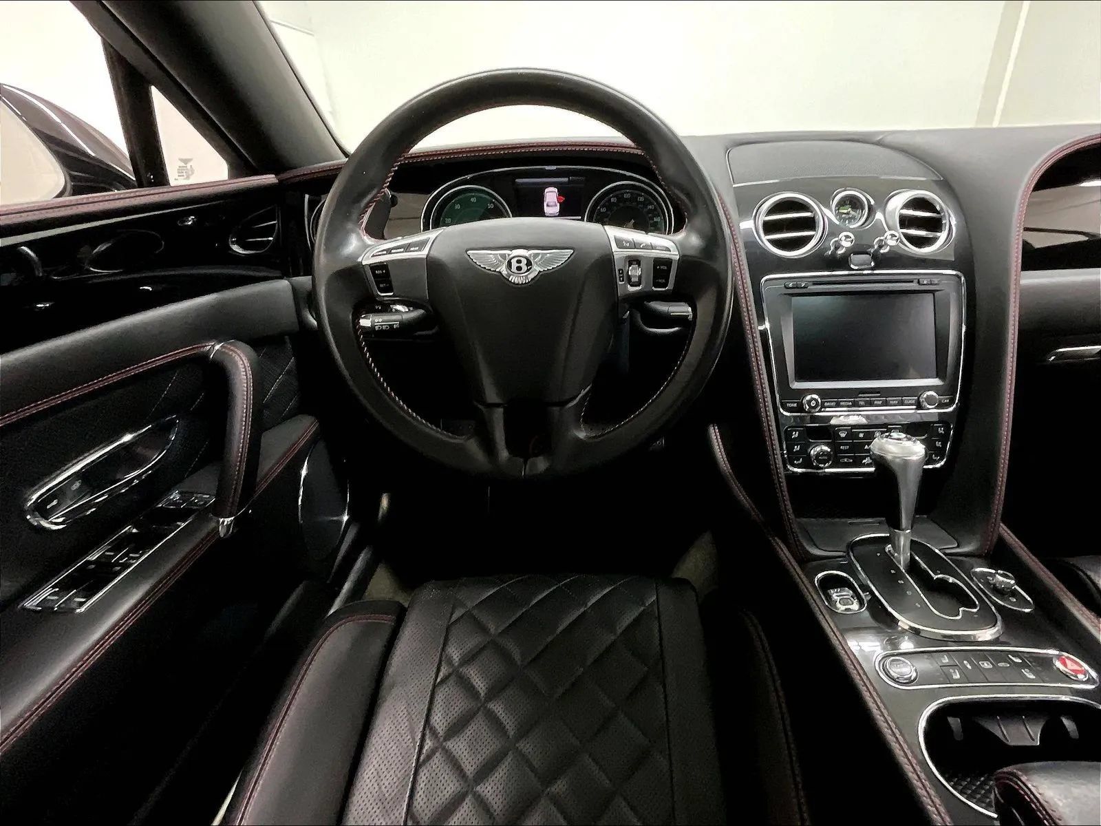 Used 2017 Bentley Flying Spur S V8 AWD/4WD image 19