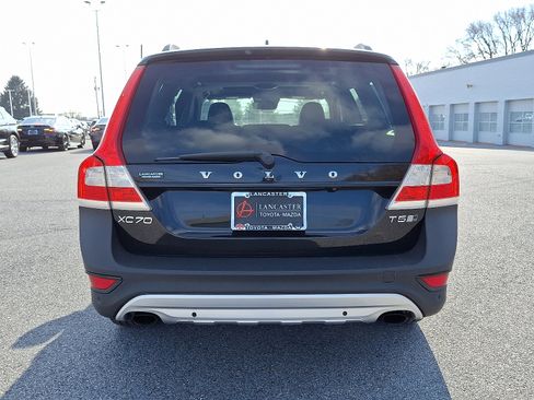 Used 2016 Volvo XC70 T5 Platinum w/ Climate Package image 6