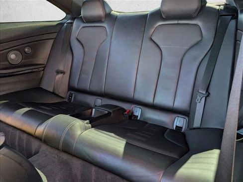 Used 2017 BMW M4 Coupe image 19