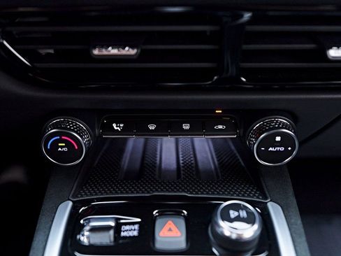 Used 2025 Lotus Emira image 71