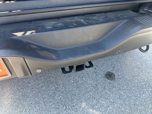 Used 2023 Ford Bronco Badlands image 21