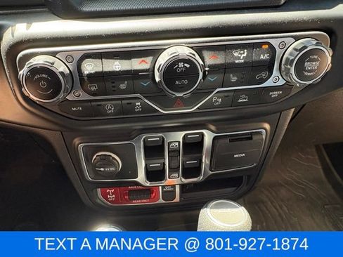 Used 2021 Jeep Gladiator Mojave AWD/4WD image 22