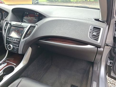 Used 2015 Acura TLX V6 image 12