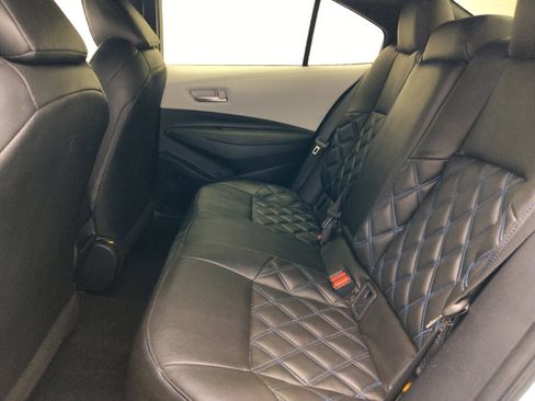 Used 2020 Toyota Corolla SE FWD image 18