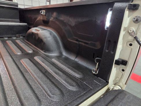 Used 2018 RAM 3500 Laramie Longhorn image 32