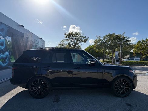 Used 2017 Land Rover Range Rover Supercharged image 5