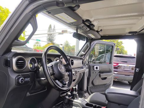 Used 2020 Jeep Wrangler Unlimited Sport S AWD/4WD image 49