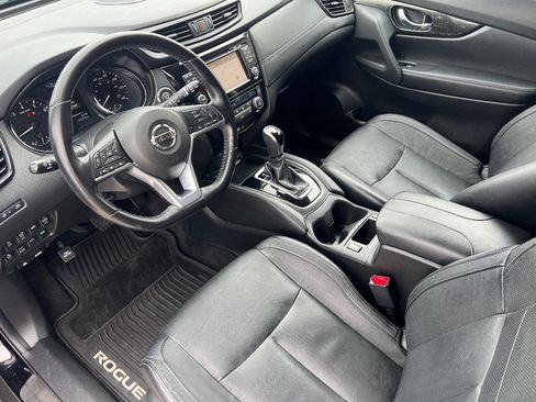 Used 2017 Nissan Rogue SL image 15