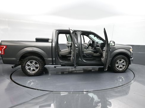 Used 2016 Ford F150 XLT w/ Equipment Group 302A Luxury RWD image 39