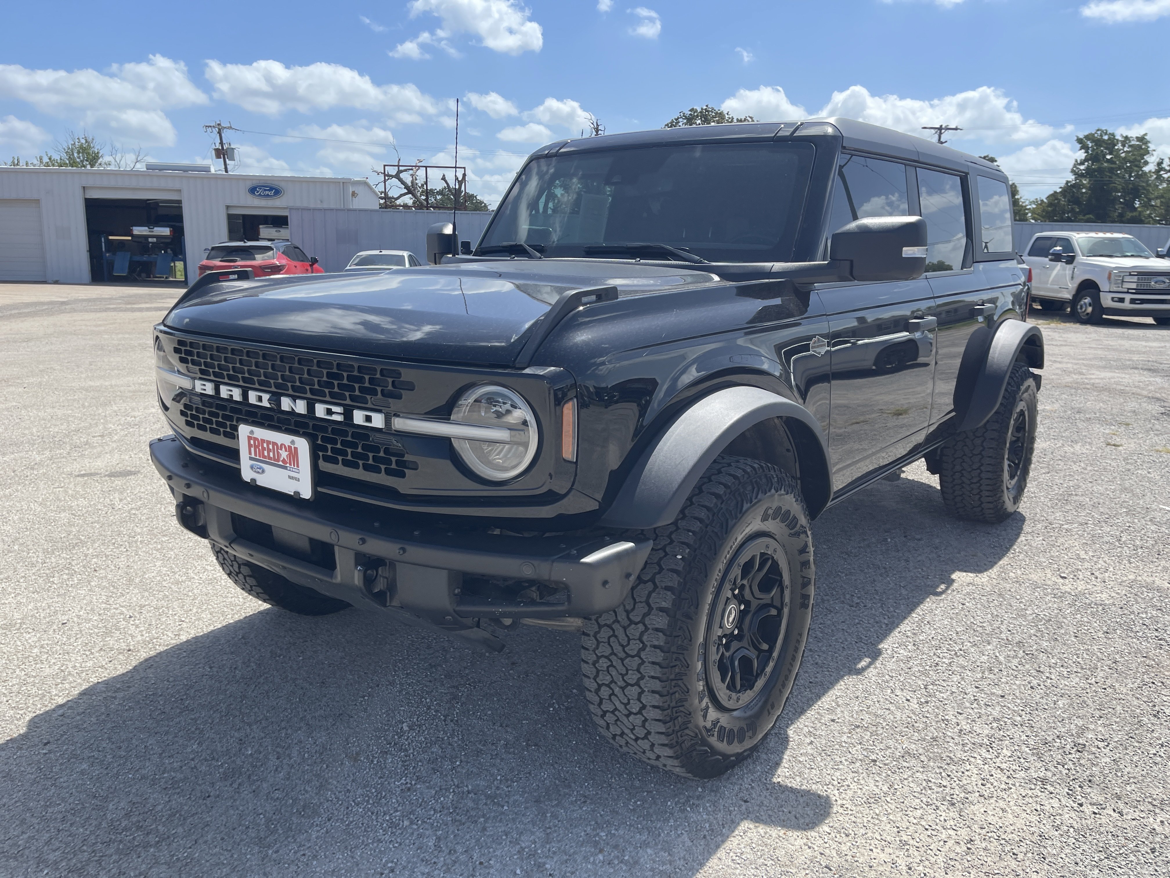 Used 2023 Ford Bronco Wildtrak AWD/4WD image 8