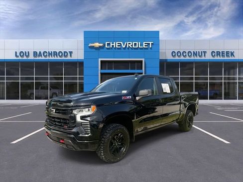 Used 2023 Chevrolet Silverado 1500 LT Trail Boss AWD/4WD image 4