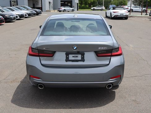 Used 2024 BMW 330i xDrive Sedan w/ Premium Package AWD/4WD image 6