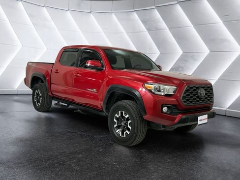 Used 2021 Toyota Tacoma TRD Off-Road w/ Technology Package AWD/4WD image 1
