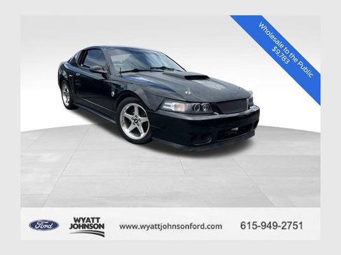 Used 2004 Ford Mustang GT RWD image 1