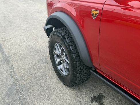 Used 2023 Ford Bronco Badlands AWD/4WD image 11