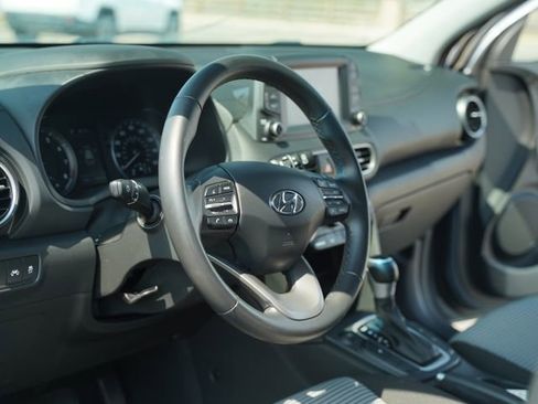 Used 2021 Hyundai Kona SEL AWD/4WD image 27