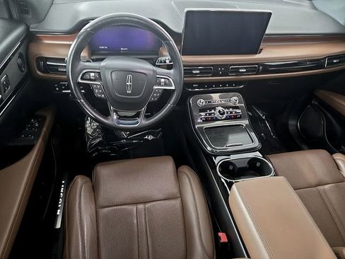 Certified 2021 Lincoln Nautilus Reserve w/ Equipment Group 201A image 12