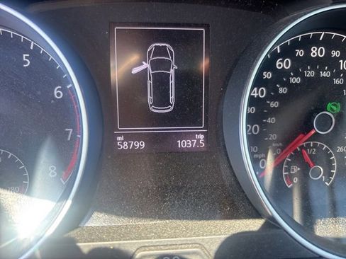 Used 2017 Volkswagen Golf Alltrack SEL image 7