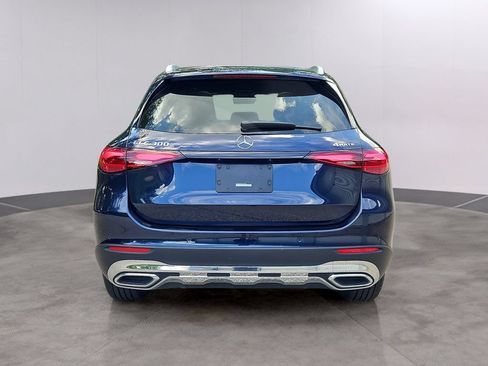 Used 2023 Mercedes-Benz GLC 300 4MATIC image 5