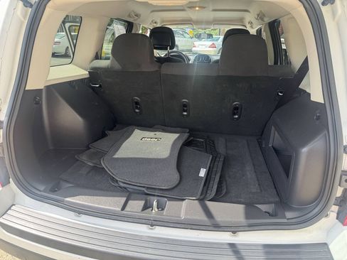 Used 2014 Jeep Patriot Sport FWD image 33
