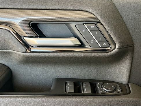 New 2026 GMC Sierra 2500 AT4 w/ AT4 Premium Plus Package image 13