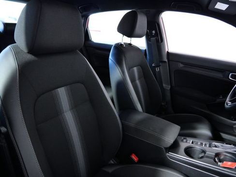 Used 2024 Honda Civic Sport image 12