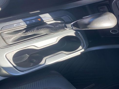 Used 2022 GMC Canyon AT4 image 24