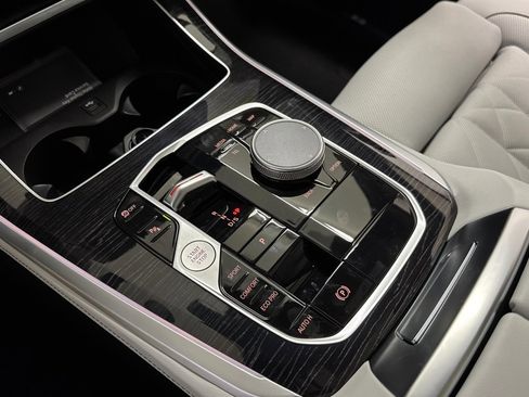 New 2026 BMW X5 sDrive40i w/ M Sport Package RWD image 18