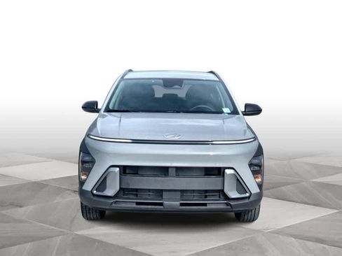 New 2027 Hyundai Kona SEL Sport FWD image 3