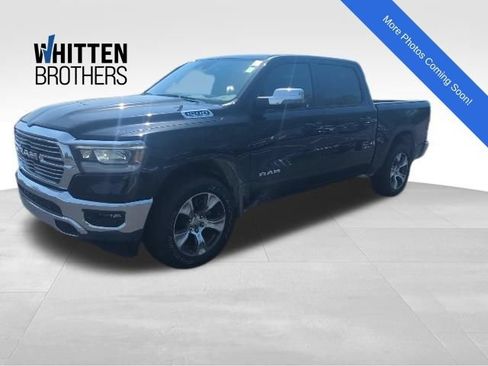 Used 2023 RAM 1500 Laramie AWD/4WD image 1