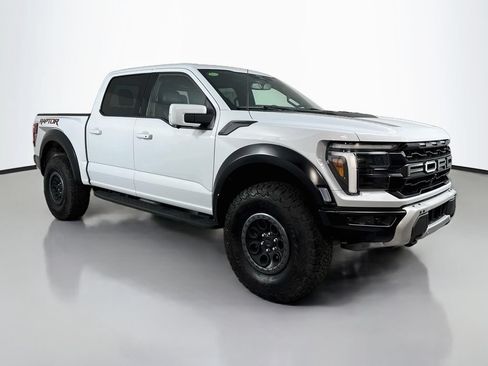 Used 2025 Ford F150 Raptor AWD/4WD image 4
