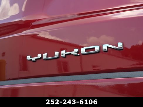 Used 2024 GMC Yukon SLT w/ SLT Luxury Package AWD/4WD image 57