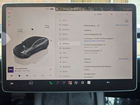 Used 2023 Tesla Model 3 Standard Range RWD image 2