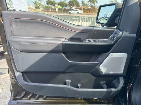 Used 2025 Ford F150 Raptor image 17