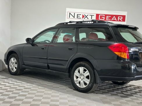 Used 2005 Subaru Outback 2.5i image 6