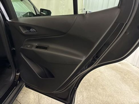Used 2022 Chevrolet Equinox LT FWD image 20