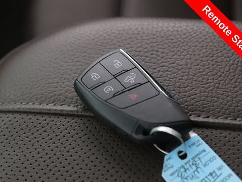 Used 2026 GMC Sierra 1500 Denali AWD/4WD image 3