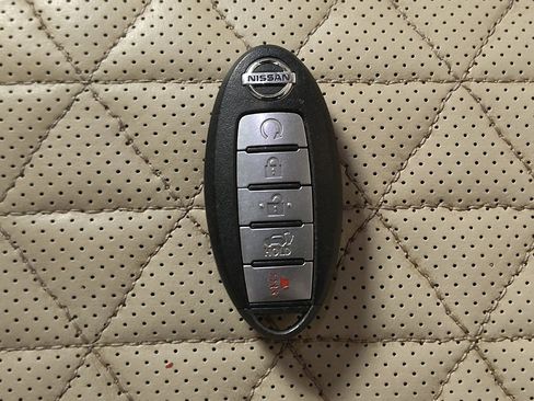Used 2019 Nissan Murano Platinum w/ Cargo Package FWD image 32