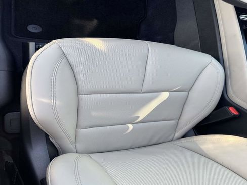 New 2026 Lincoln Corsair Premiere FWD image 12