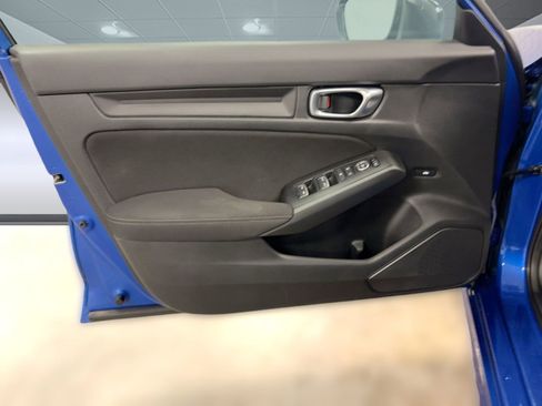 Used 2022 Honda Civic Sport image 11