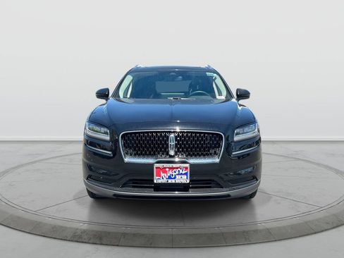 Used 2023 Lincoln Nautilus Reserve w/ Monochromatic Package AWD/4WD image 3