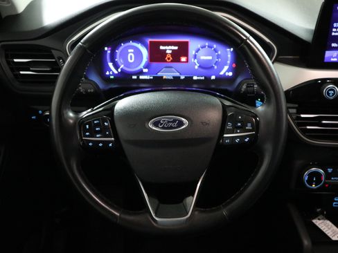 Used 2022 Ford Escape SEL w/ Technology Package AWD/4WD image 17