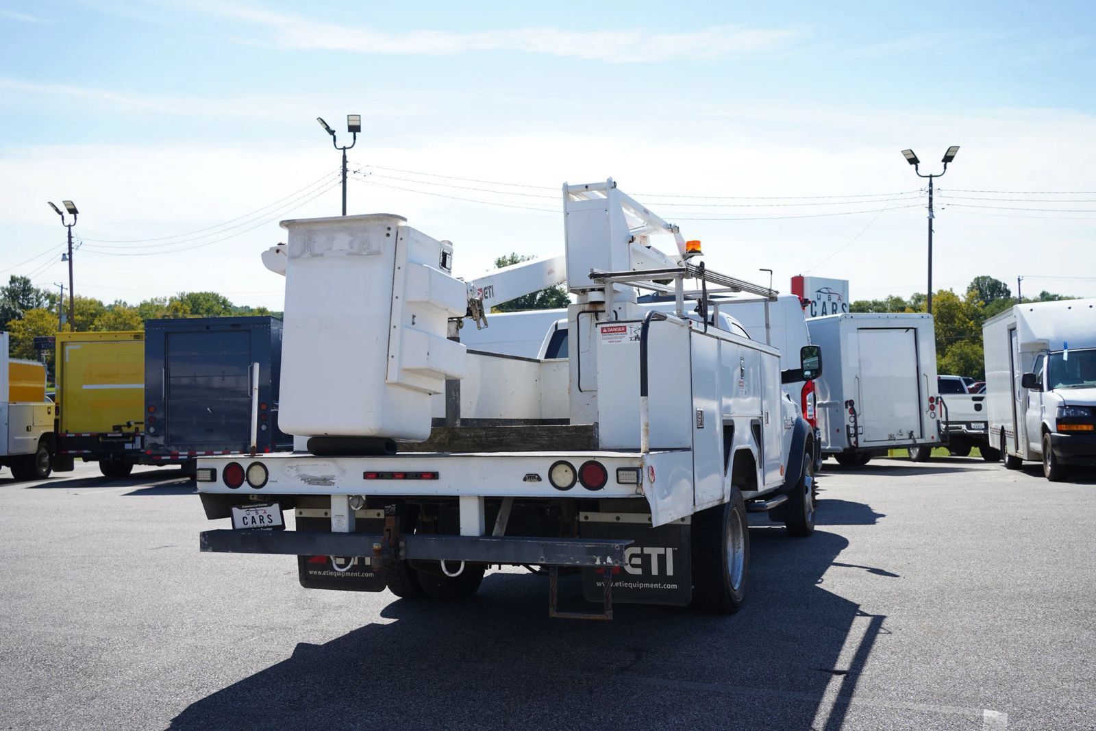 Used 2015 RAM 5500 Tradesman w/ Cold Weather Group AWD/4WD image 10
