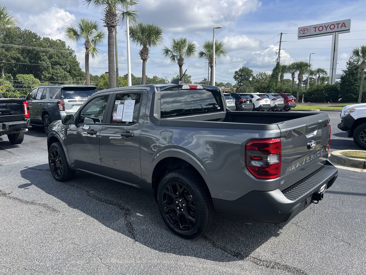 Used 2025 Ford Maverick XLT w/ XLT Luxury Package AWD/4WD image 8